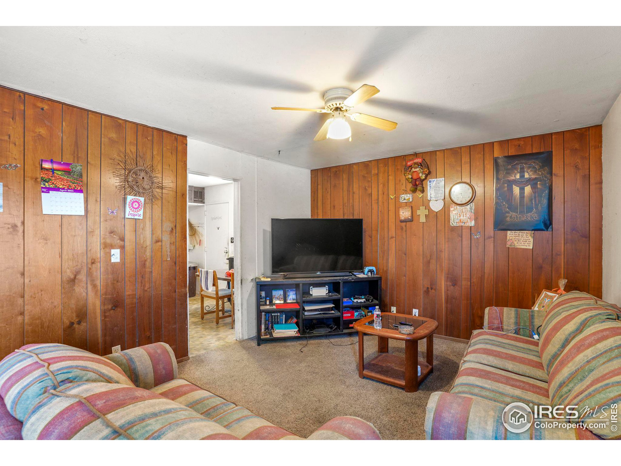 2309 W 25th St Rd