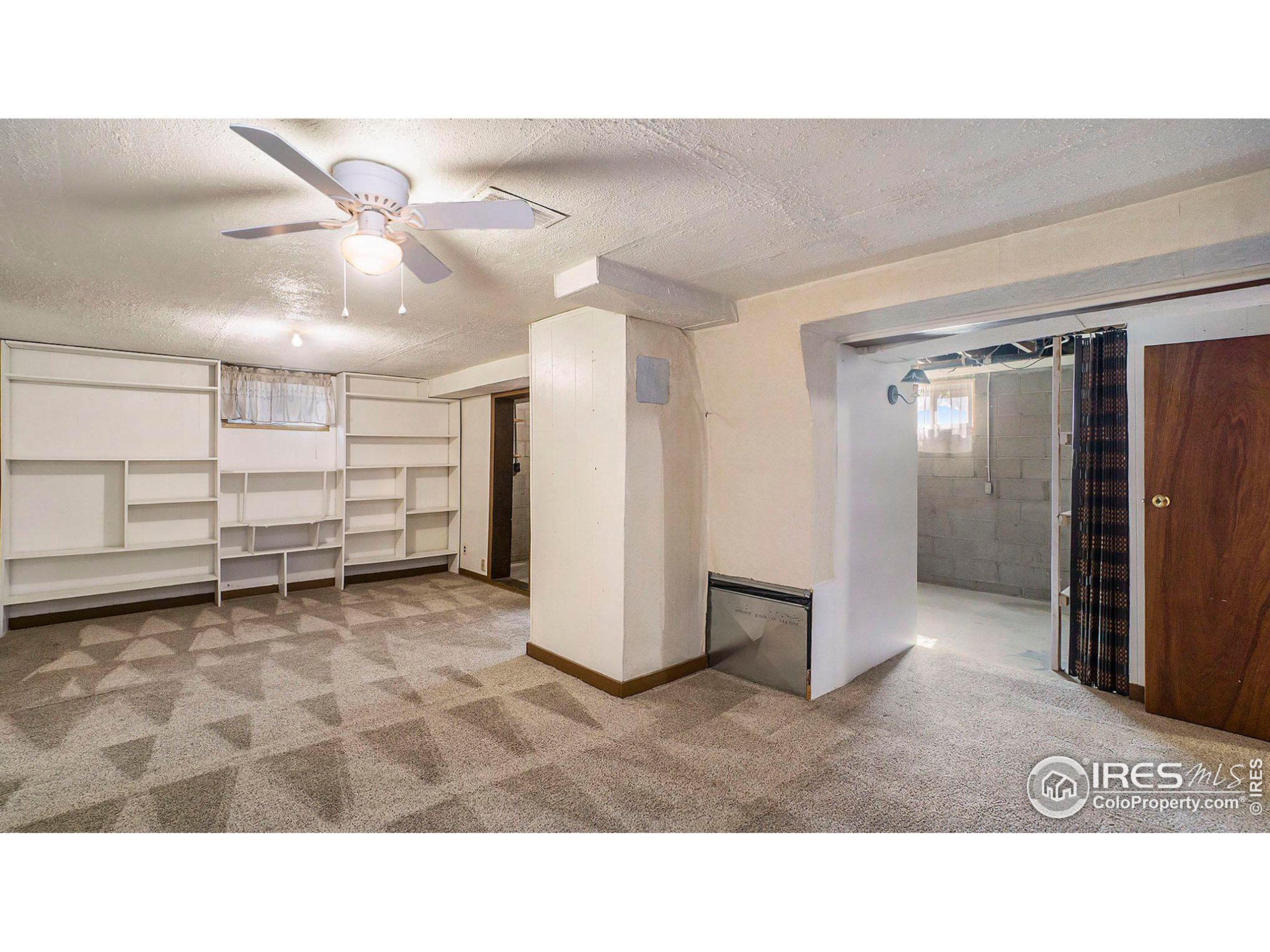 2440 W 9th St