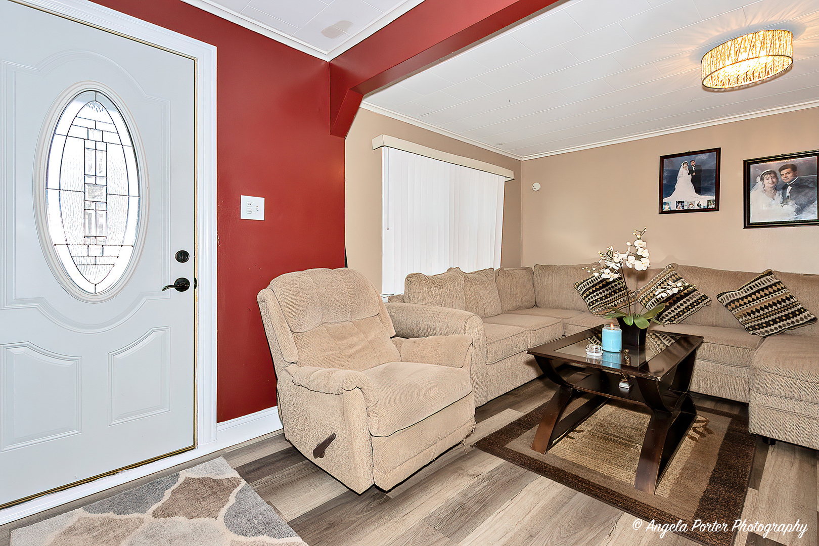 117 W Hawthorne Drive