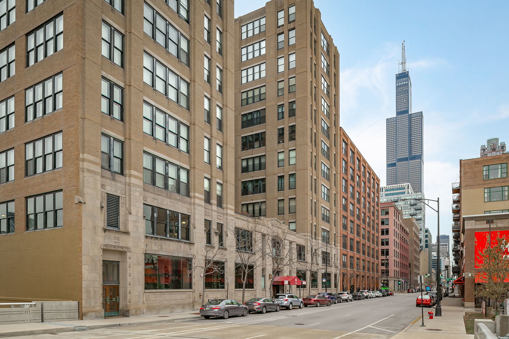 728 W Jackson Boulevard Unit: 226