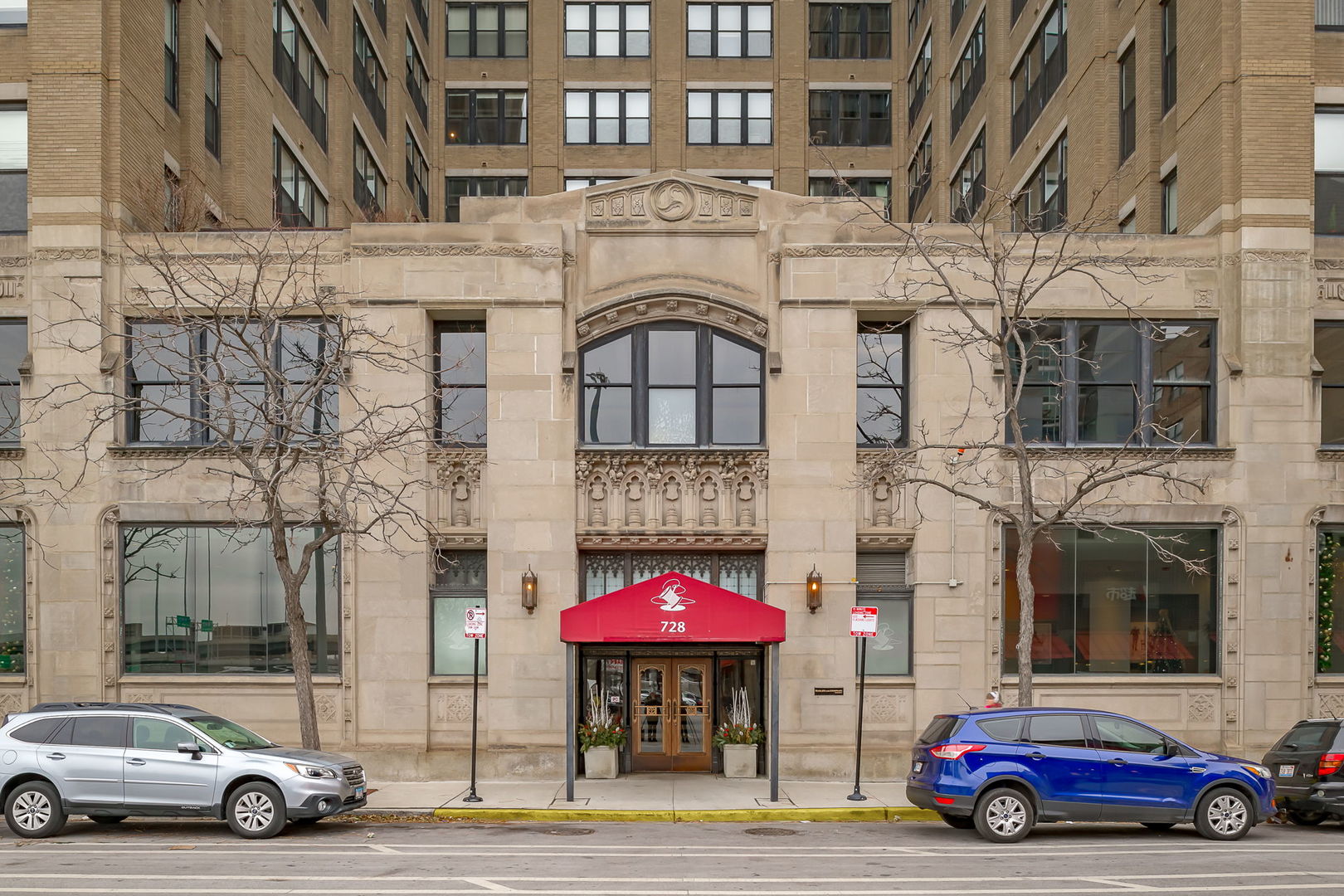 728 W Jackson Boulevard Unit: 226