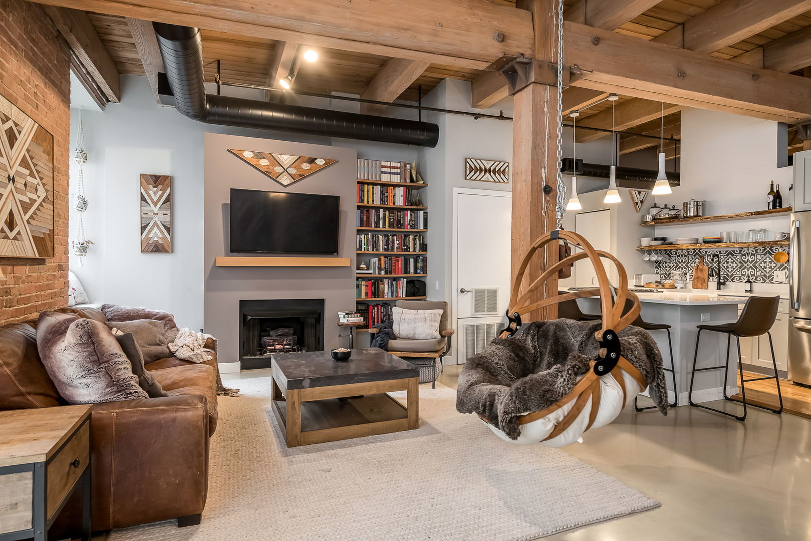 728 W Jackson Boulevard Unit: 226