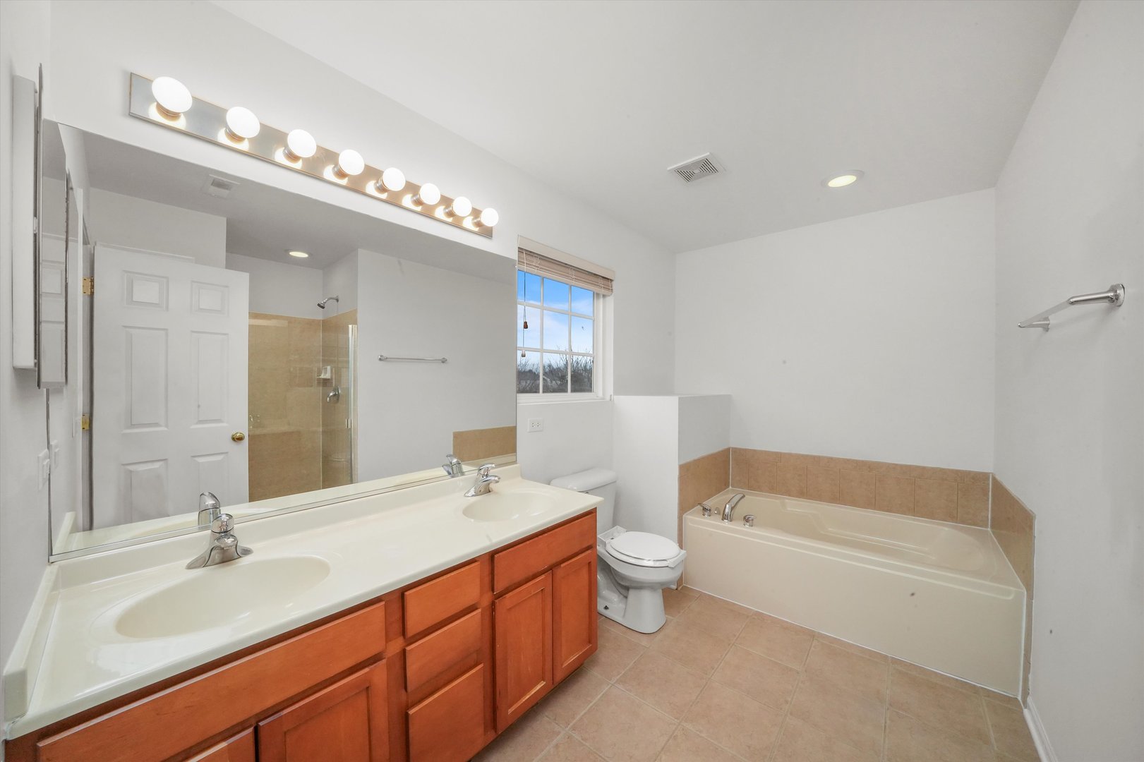 1842 Fredericksburg Lane