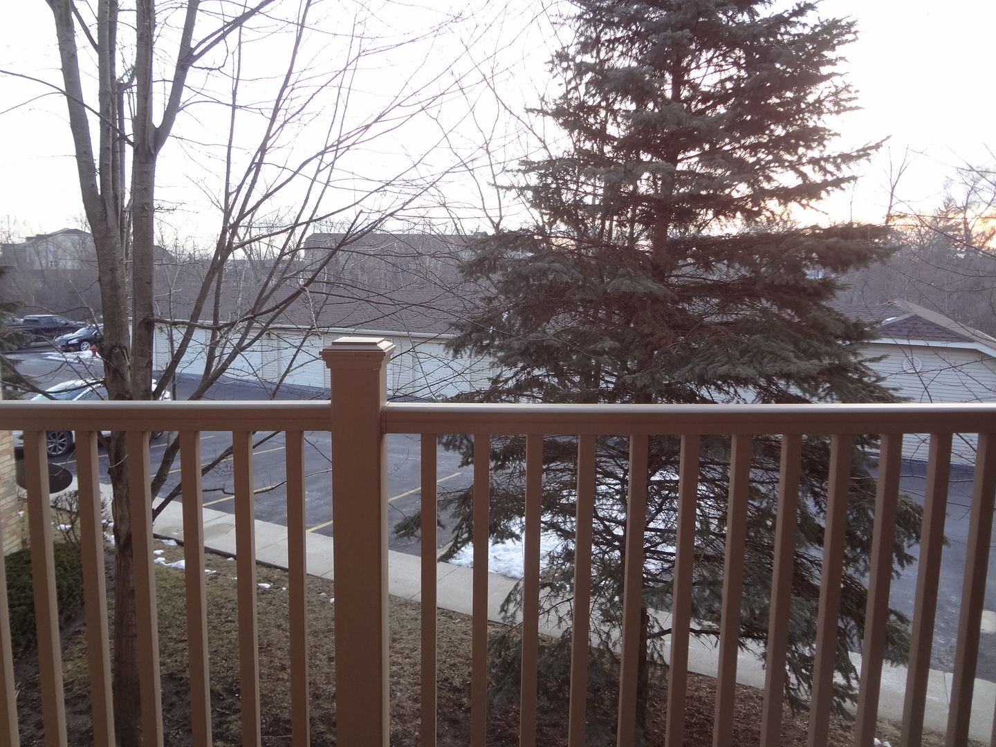 1548 W Sand Bar Court Unit: 2B