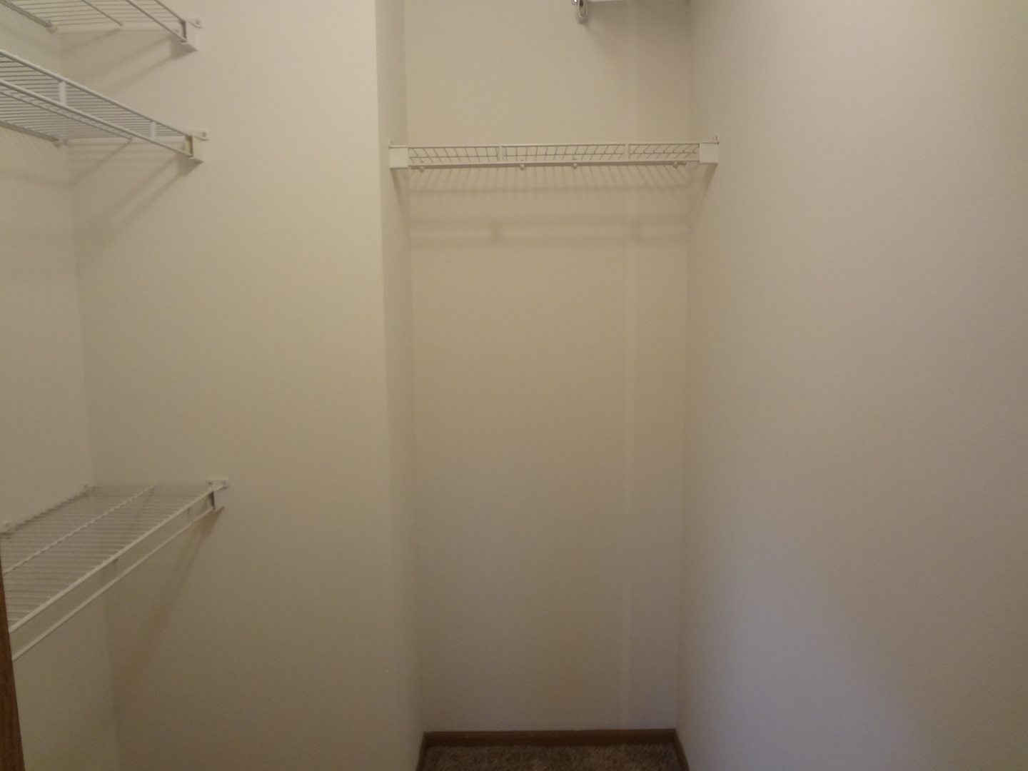 1548 W Sand Bar Court Unit: 2B