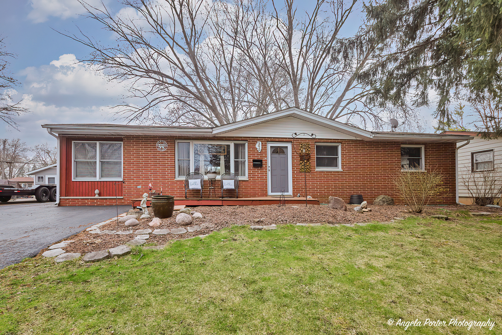 390 WILLOW Road