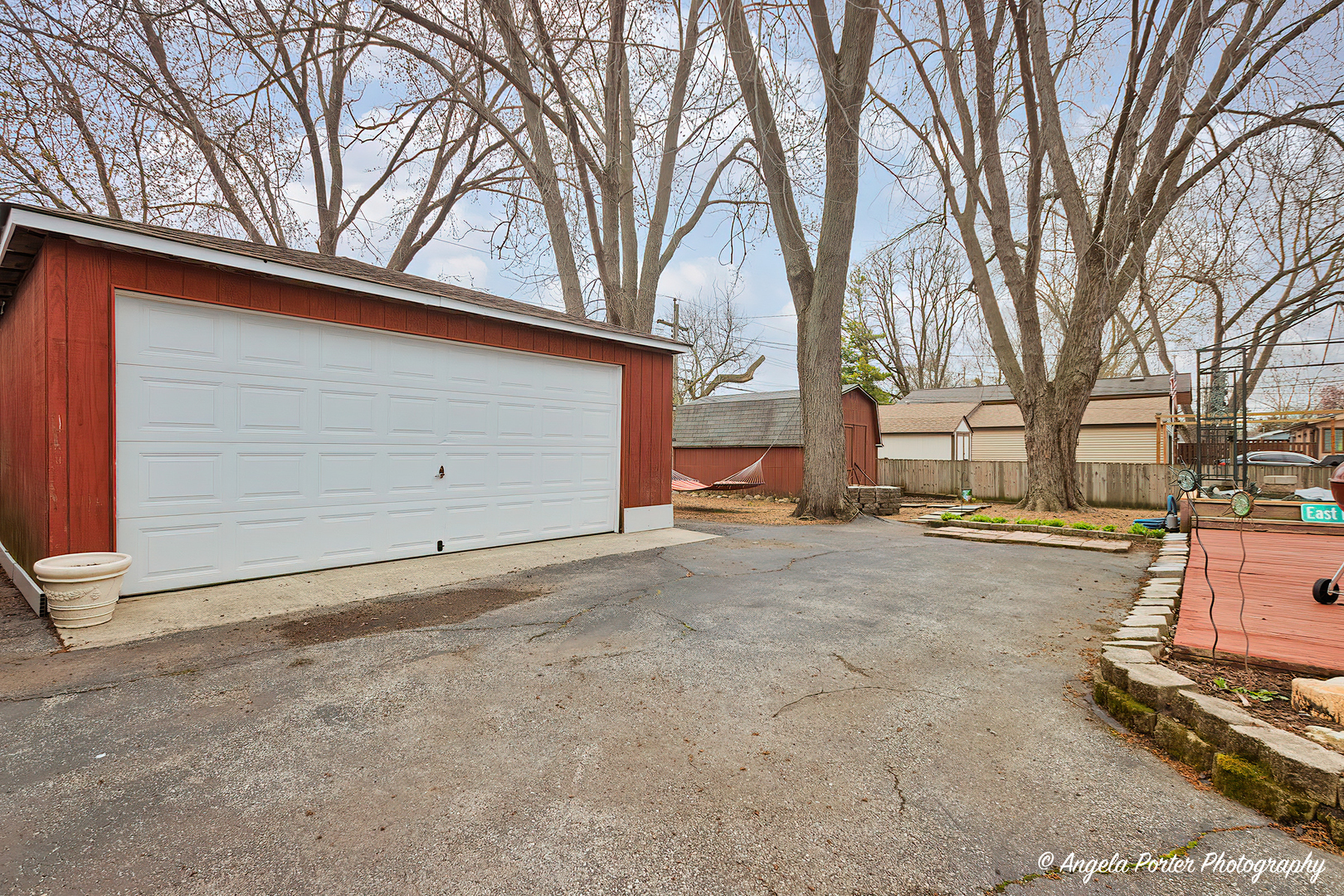 390 WILLOW Road
