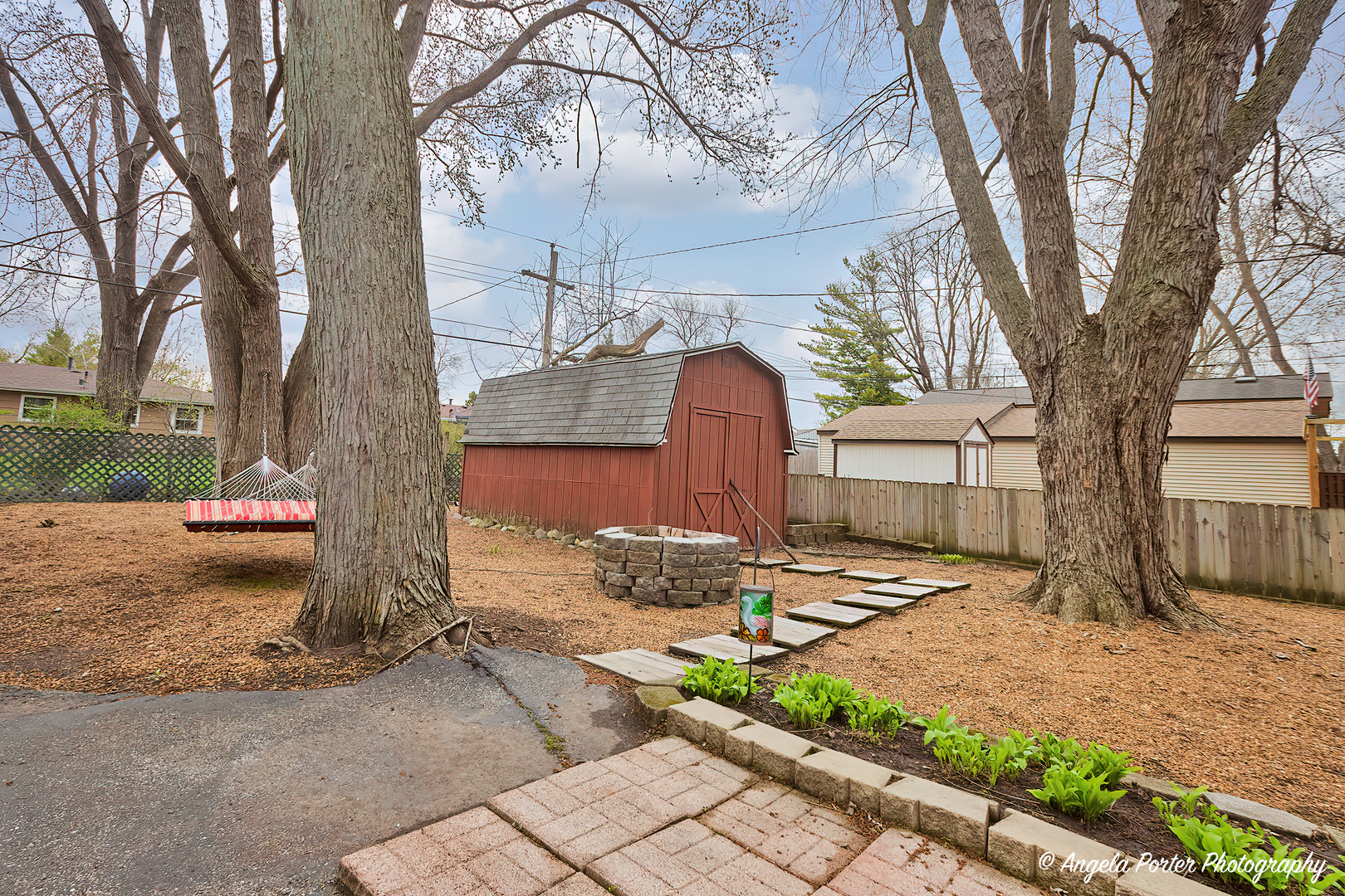 390 WILLOW Road