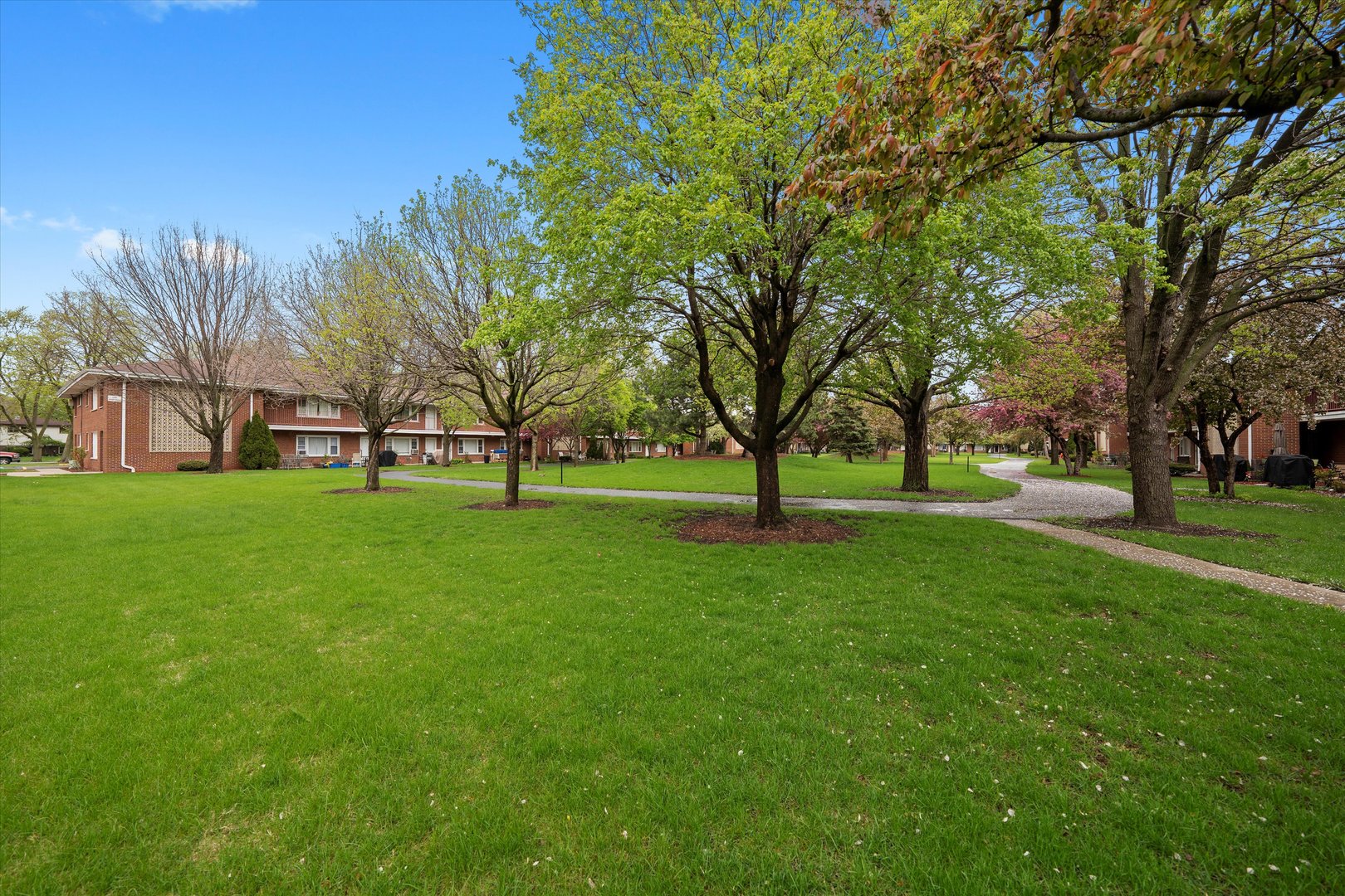 165 DOVER Drive Unit: 3