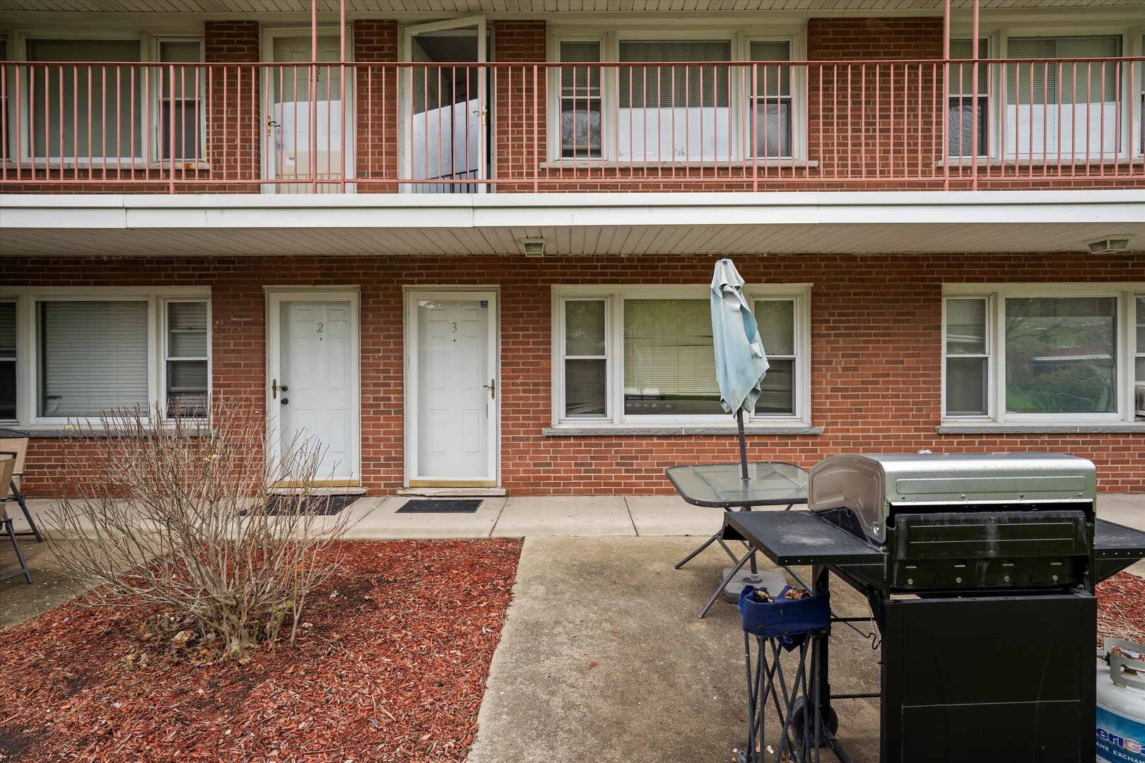 165 DOVER Drive Unit: 3