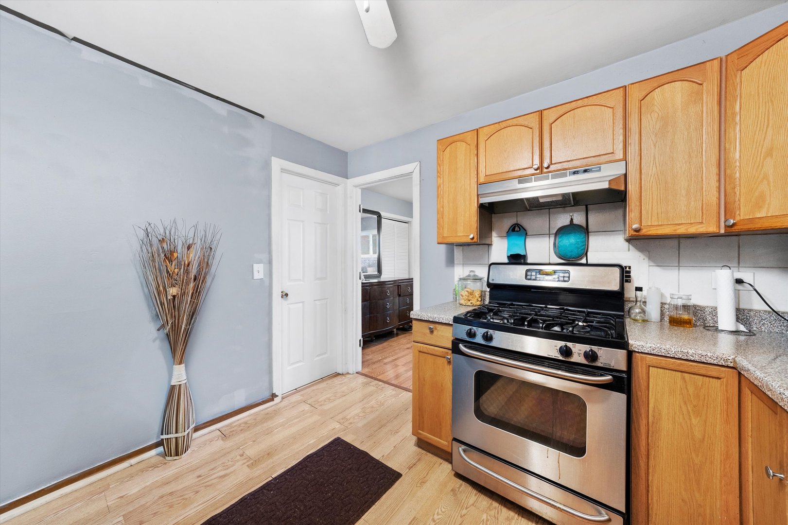 165 DOVER Drive Unit: 3