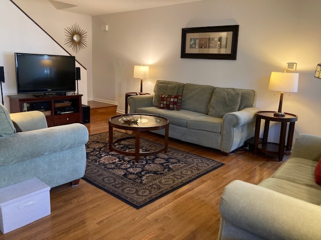 1154 INVERRARY Lane Unit: 1154