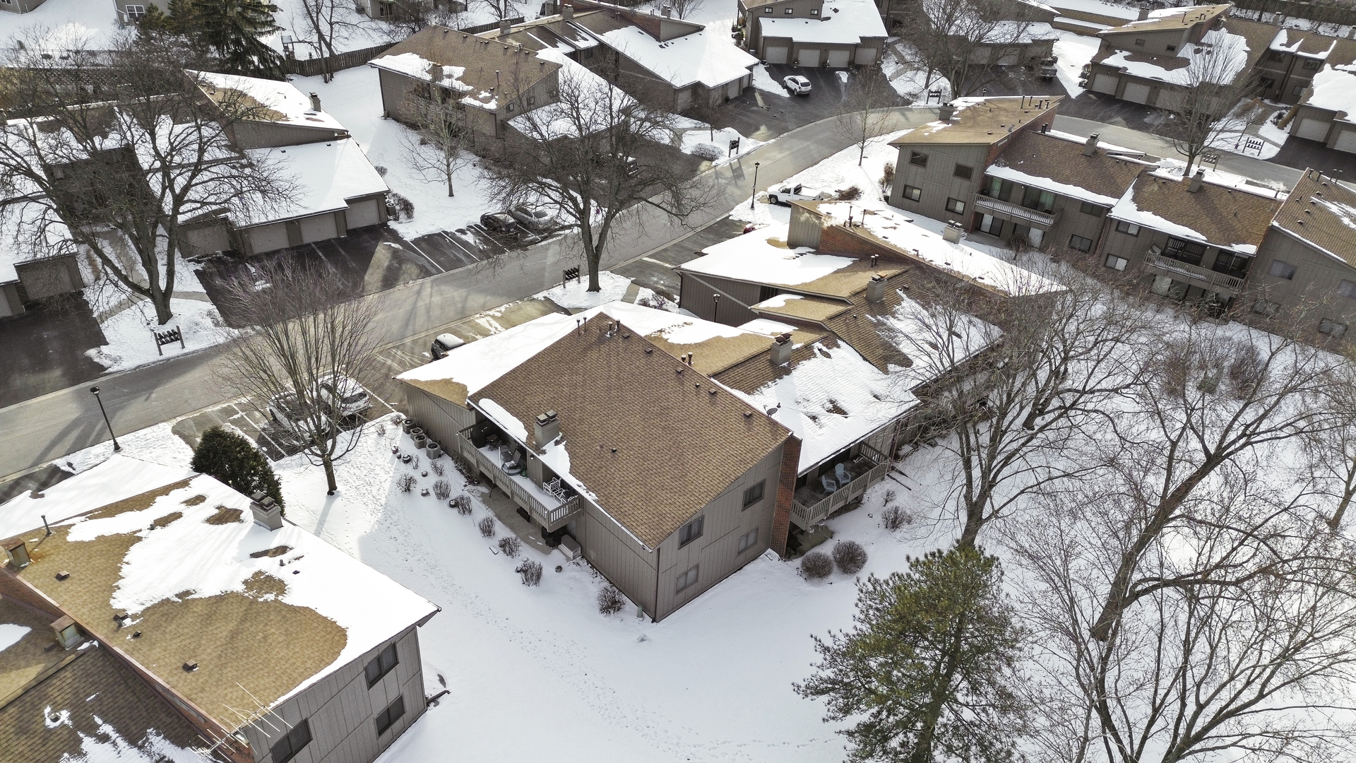 29W440 Emerald Green Drive Unit: G