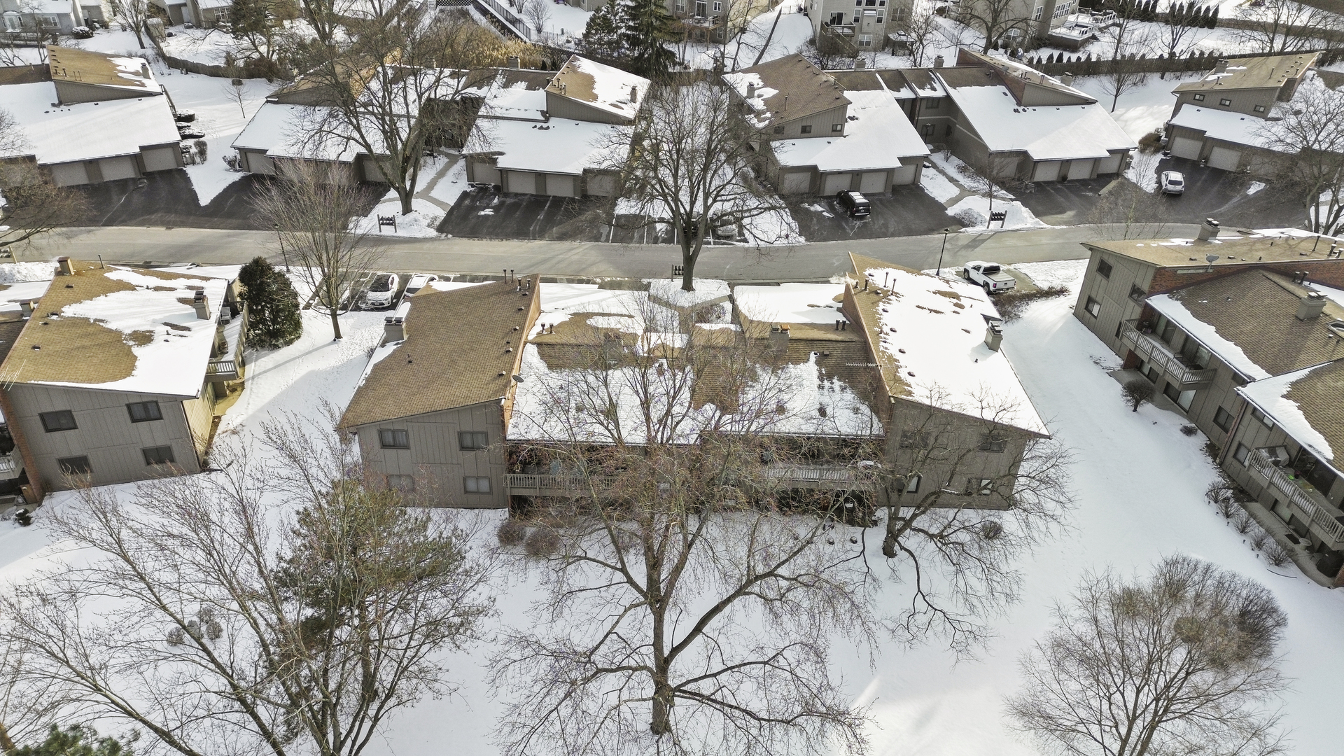 29W440 Emerald Green Drive Unit: G