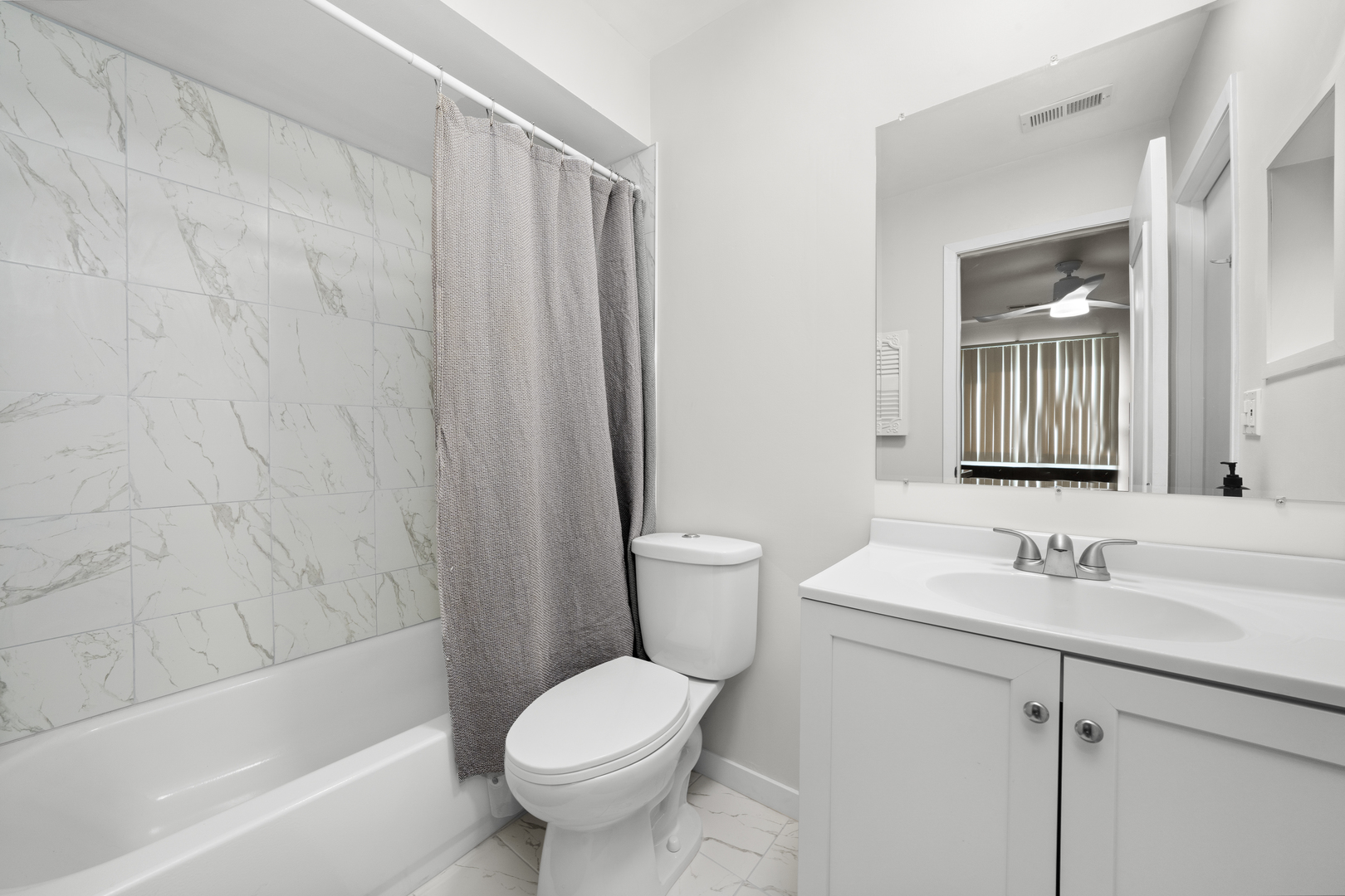 29W440 Emerald Green Drive Unit: G