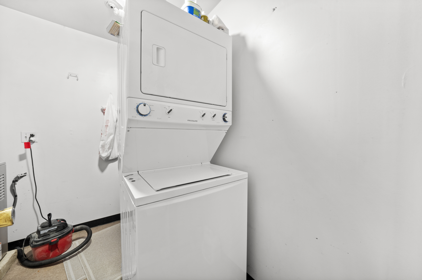 29W440 Emerald Green Drive Unit: G