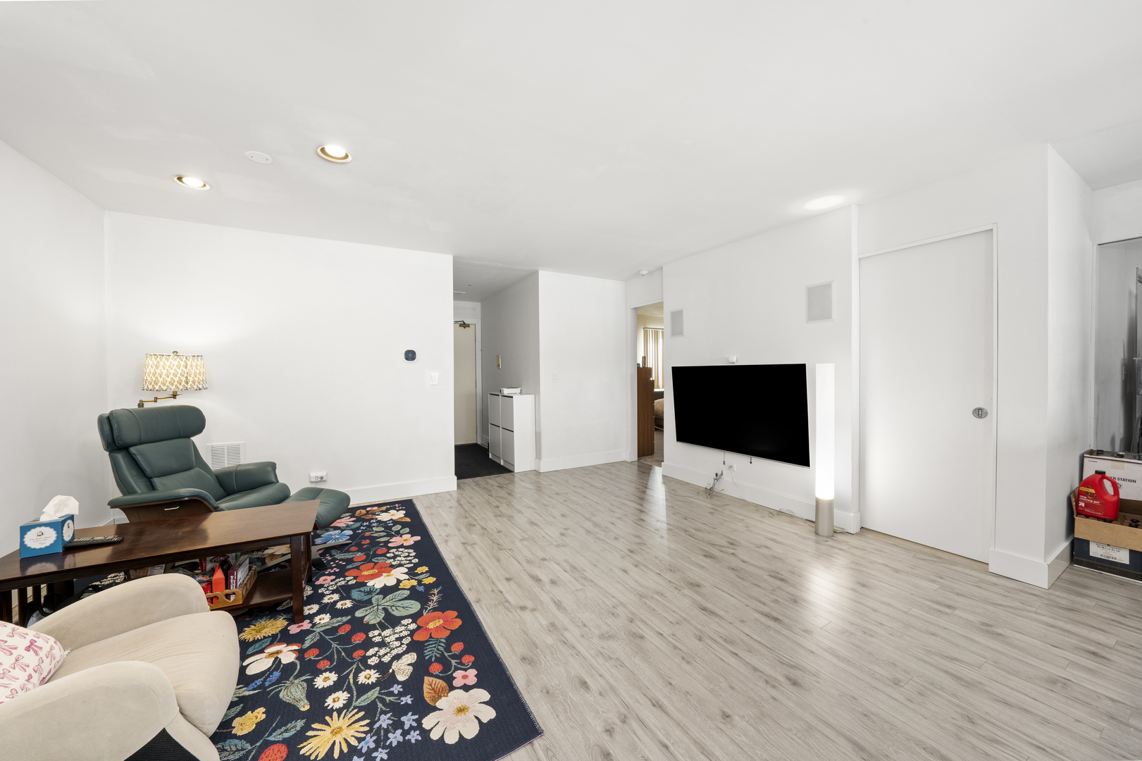 29W440 Emerald Green Drive Unit: G