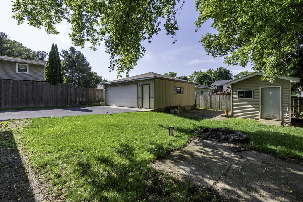 10100 W chaplin Avenue