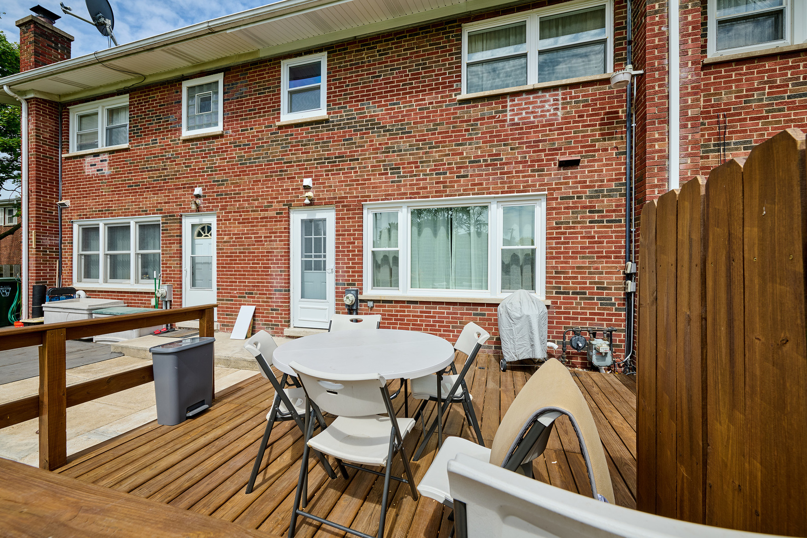 926 N Boxwood Drive Unit: B
