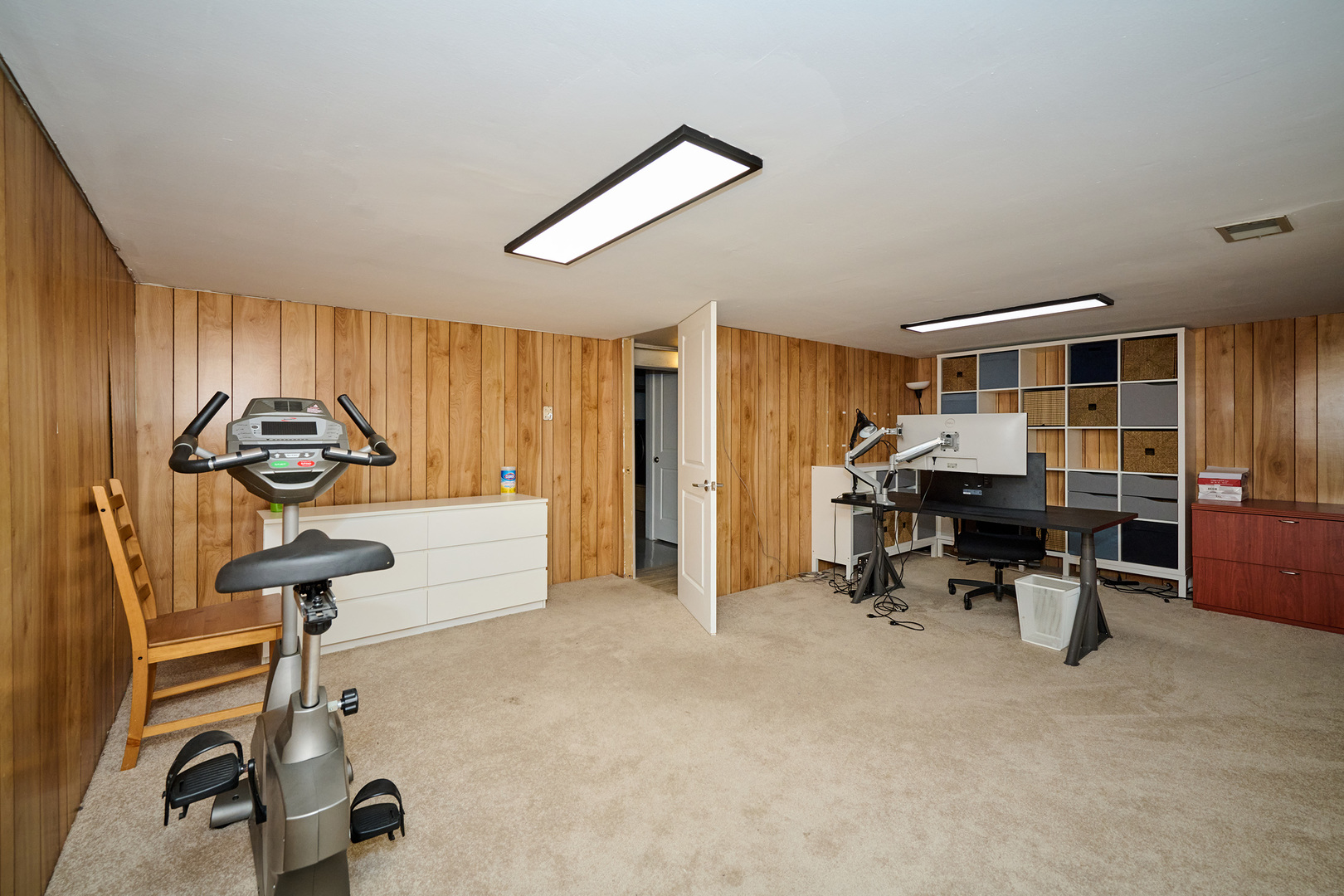 926 N Boxwood Drive Unit: B