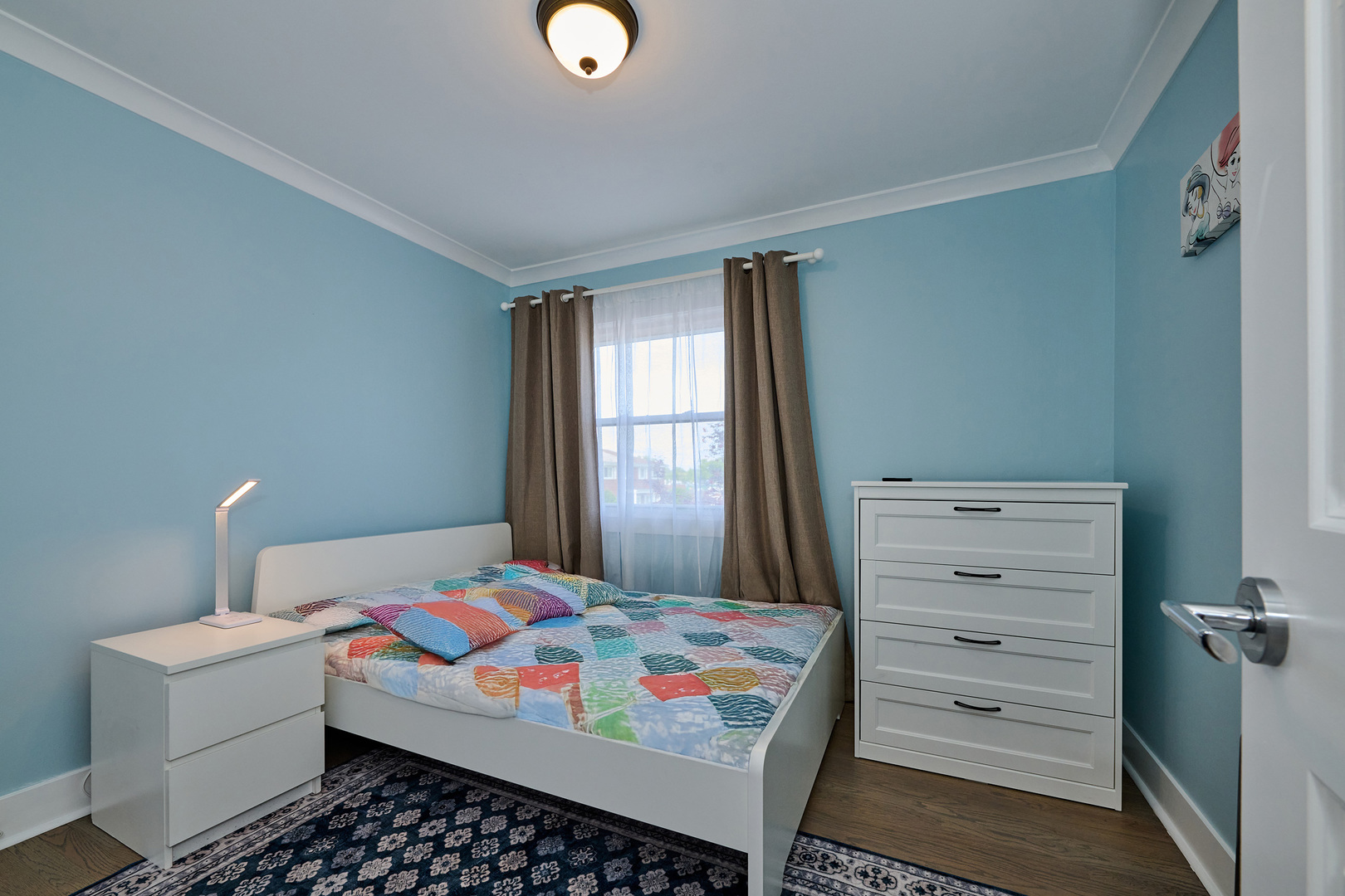 926 N Boxwood Drive Unit: B