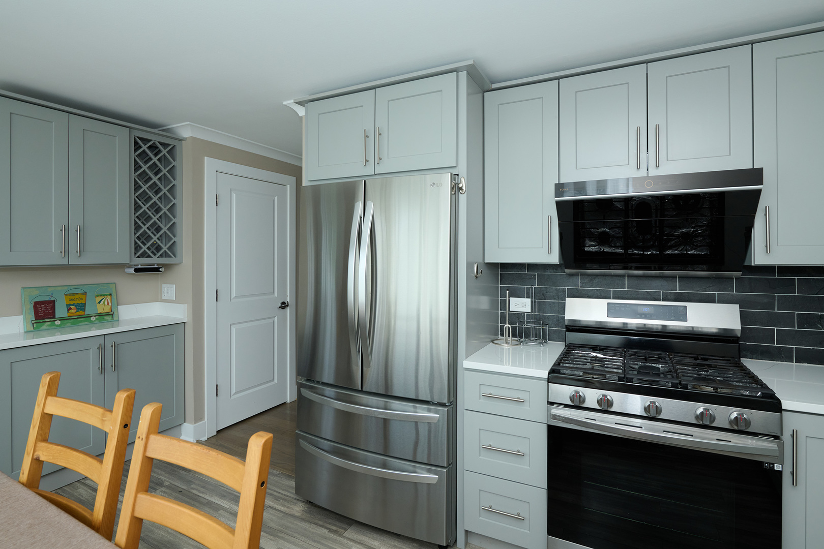 926 N Boxwood Drive Unit: B