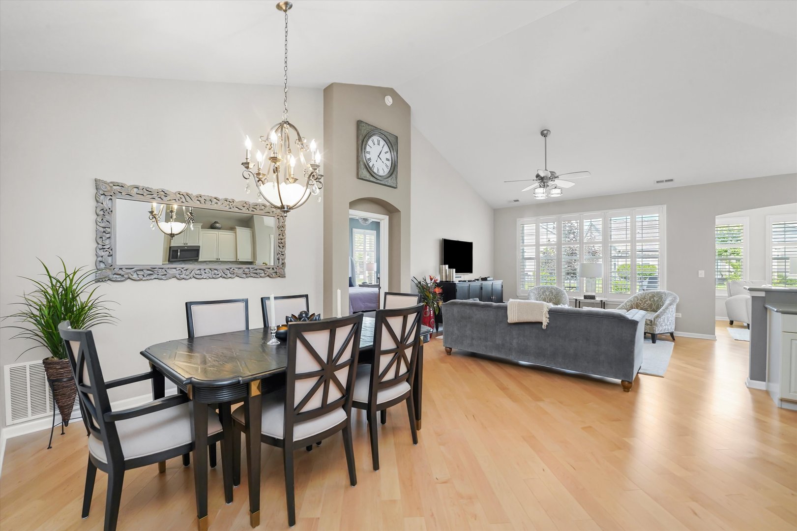 4064 Chesapeake Lane