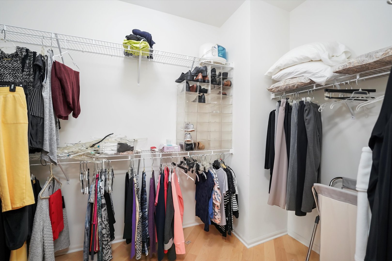 4064 Chesapeake Lane