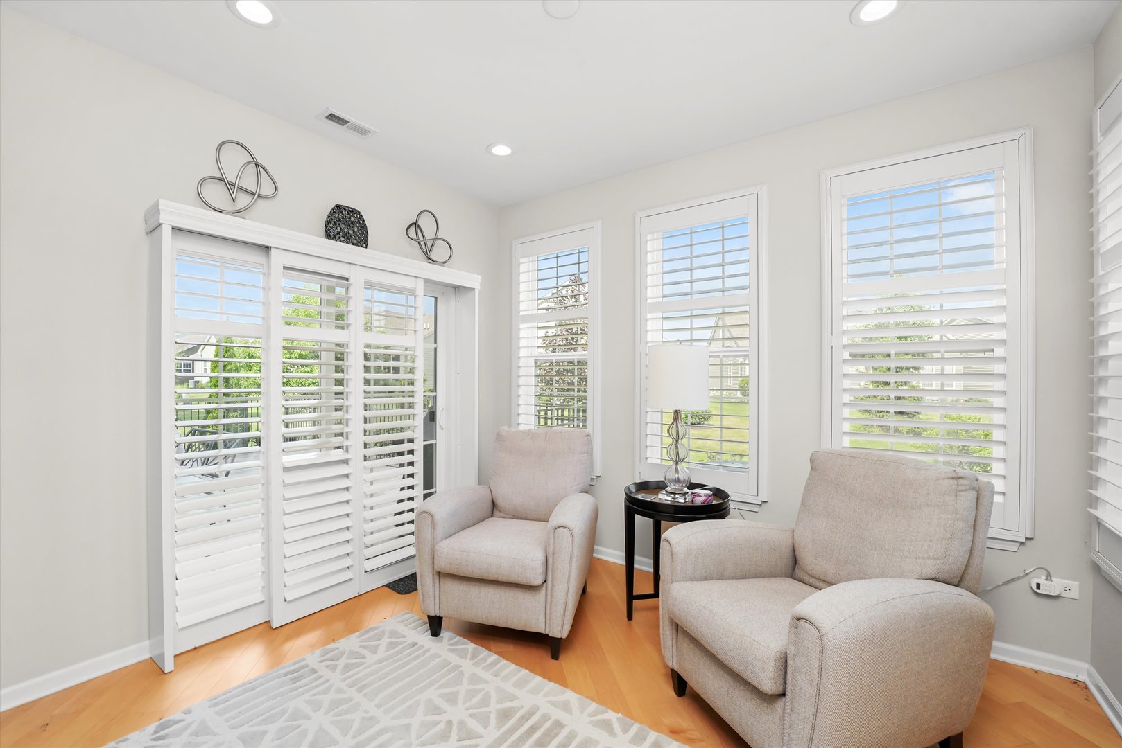 4064 Chesapeake Lane