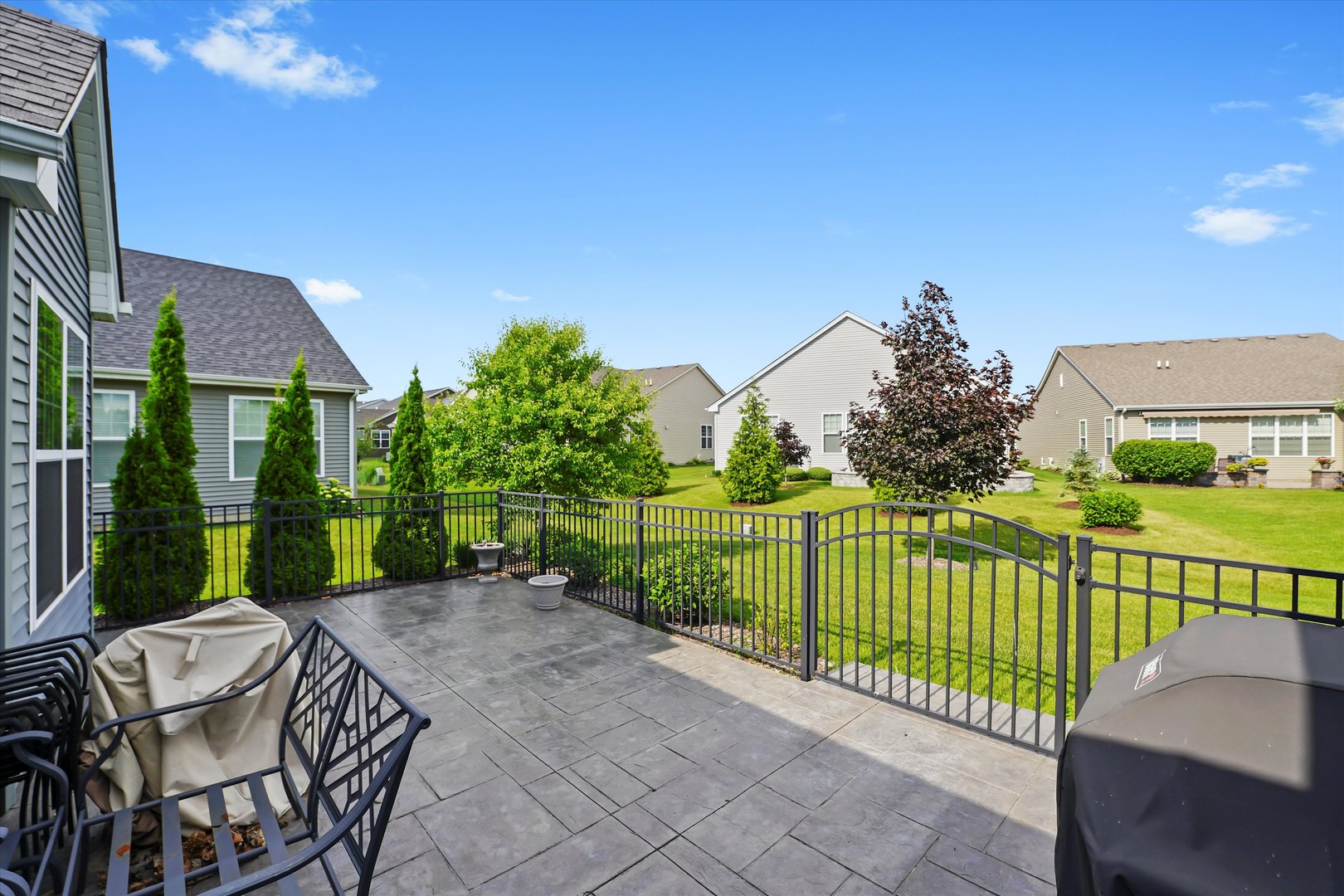 4064 Chesapeake Lane