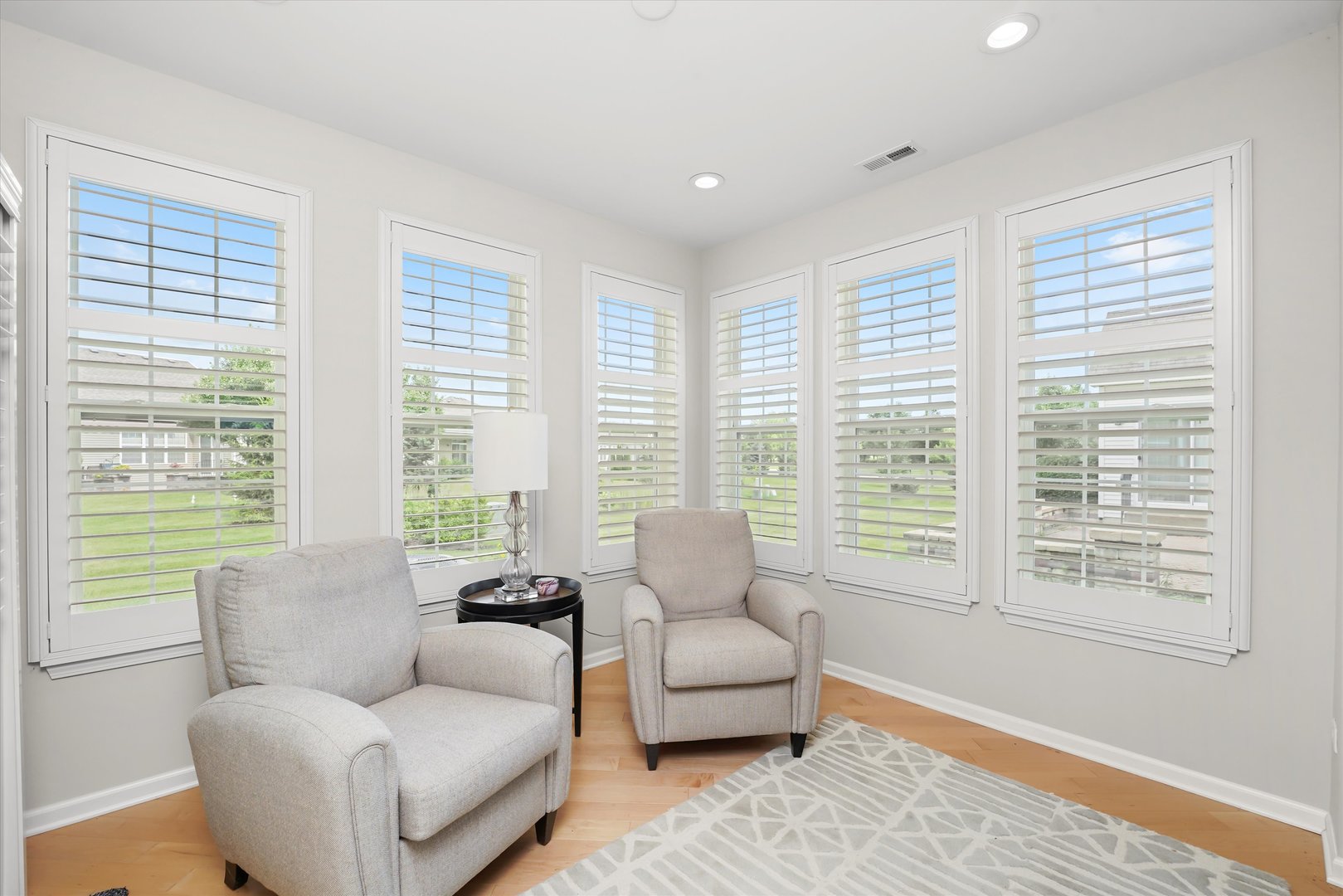 4064 Chesapeake Lane