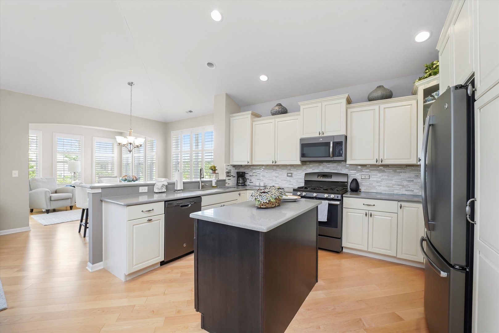 4064 Chesapeake Lane