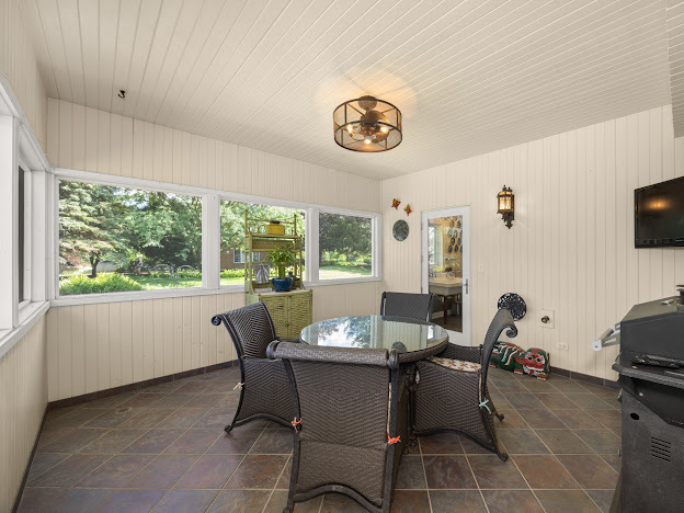 1624 Bull Valley Drive