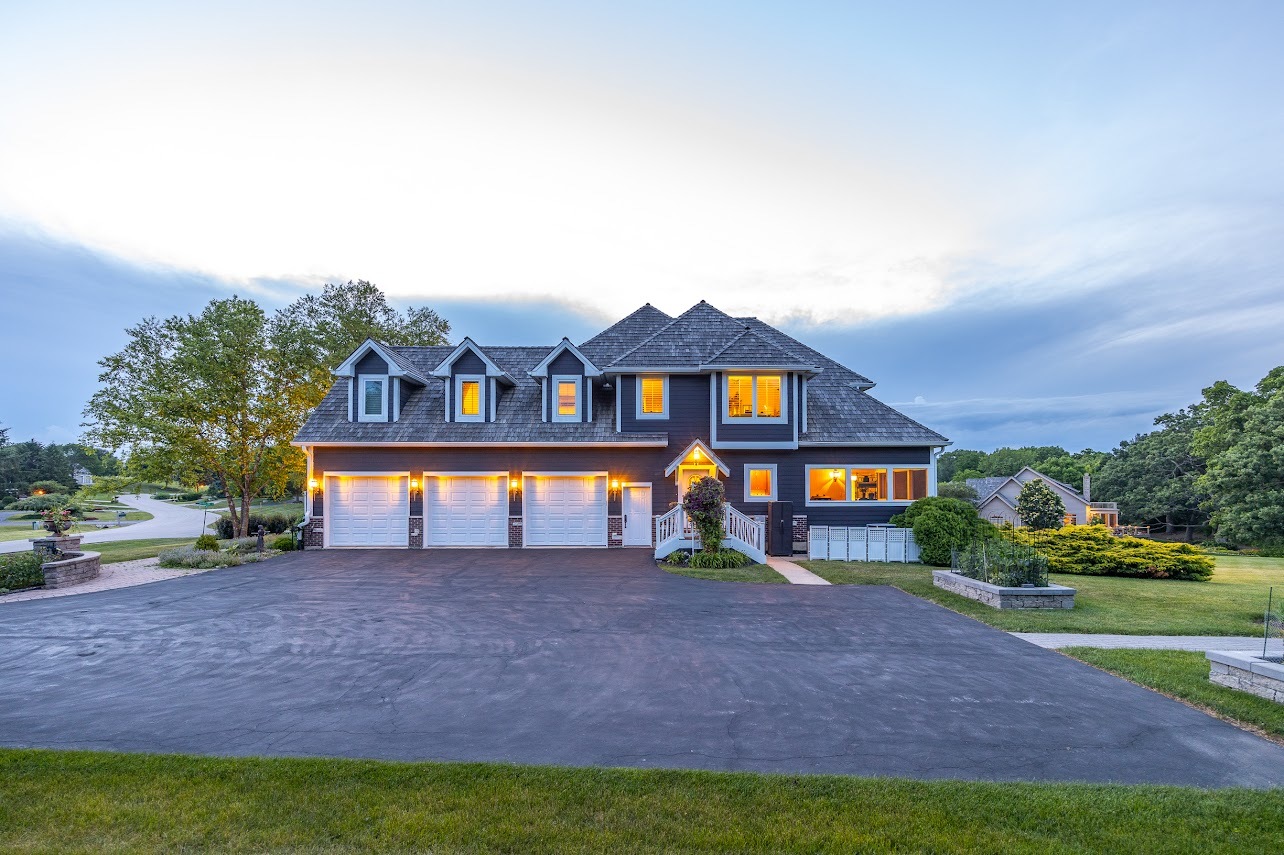 1624 Bull Valley Drive