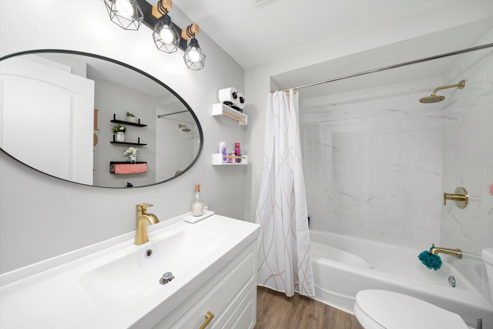 8830 Mobile Avenue Unit: 101