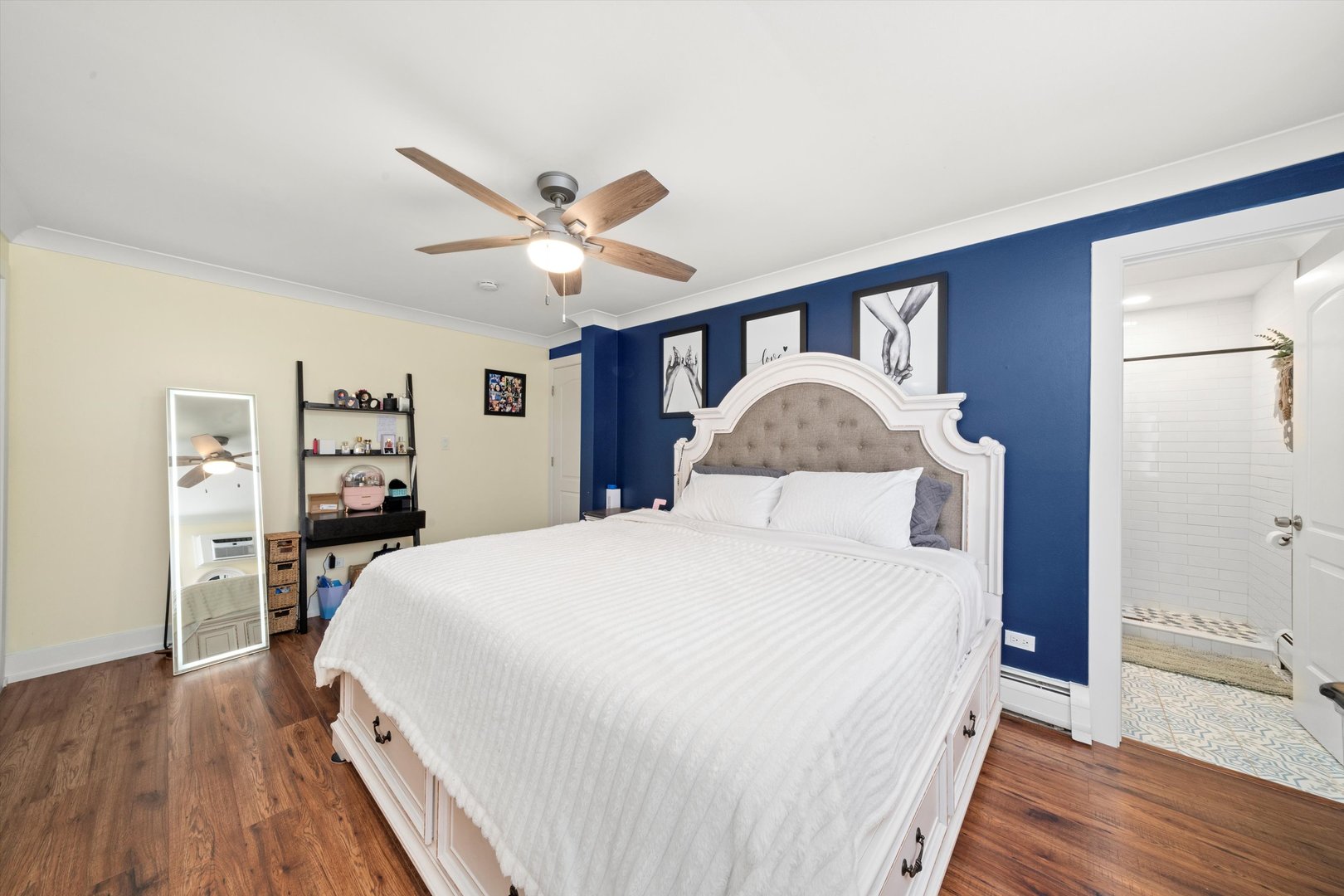 8830 Mobile Avenue Unit: 101