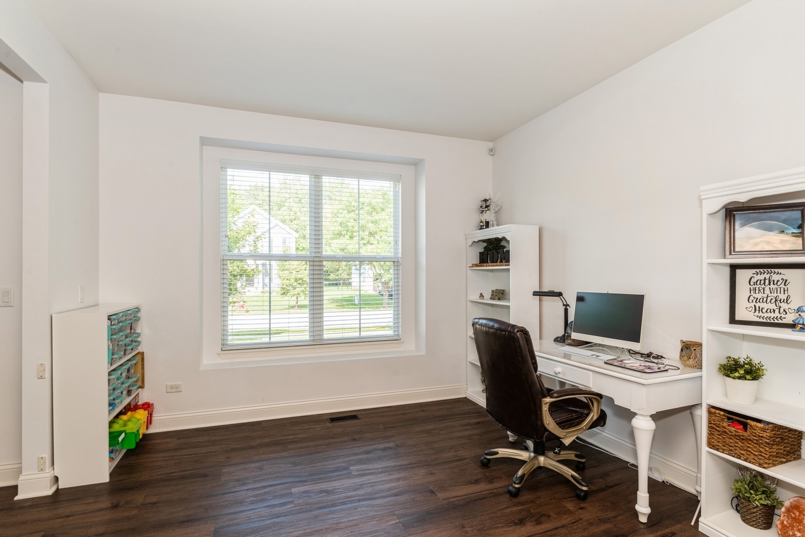 2448 Fen View Circle