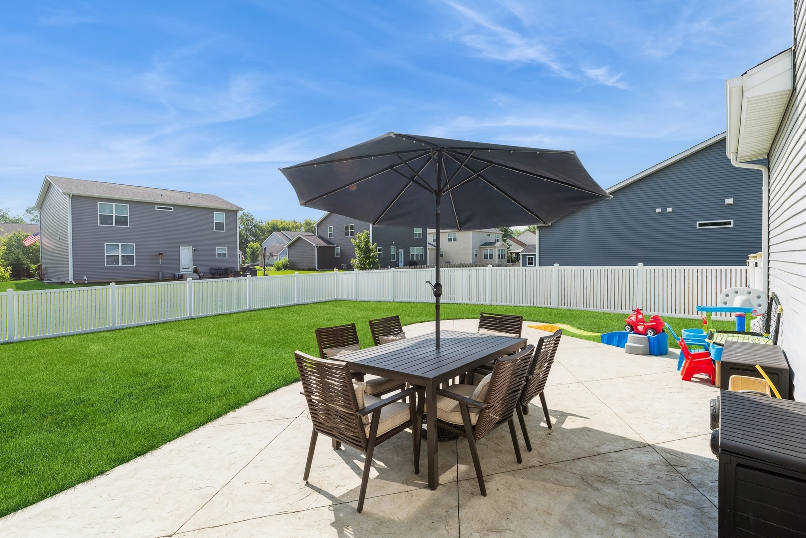 2448 Fen View Circle