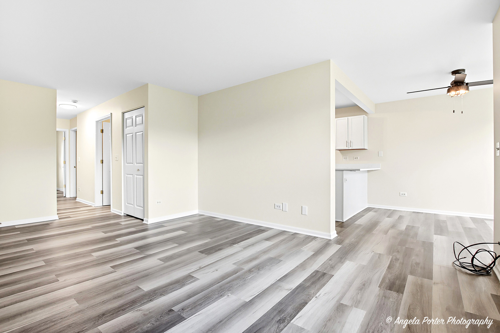 924 N Village Drive Unit: 2