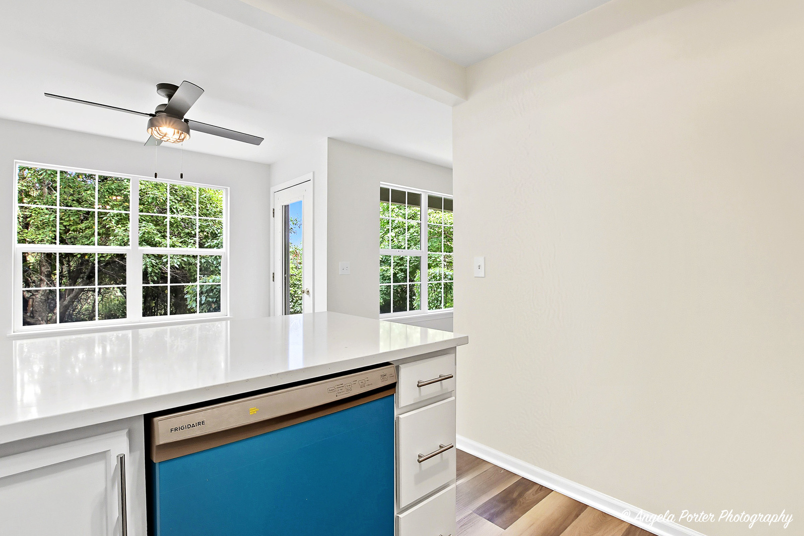 924 N Village Drive Unit: 2