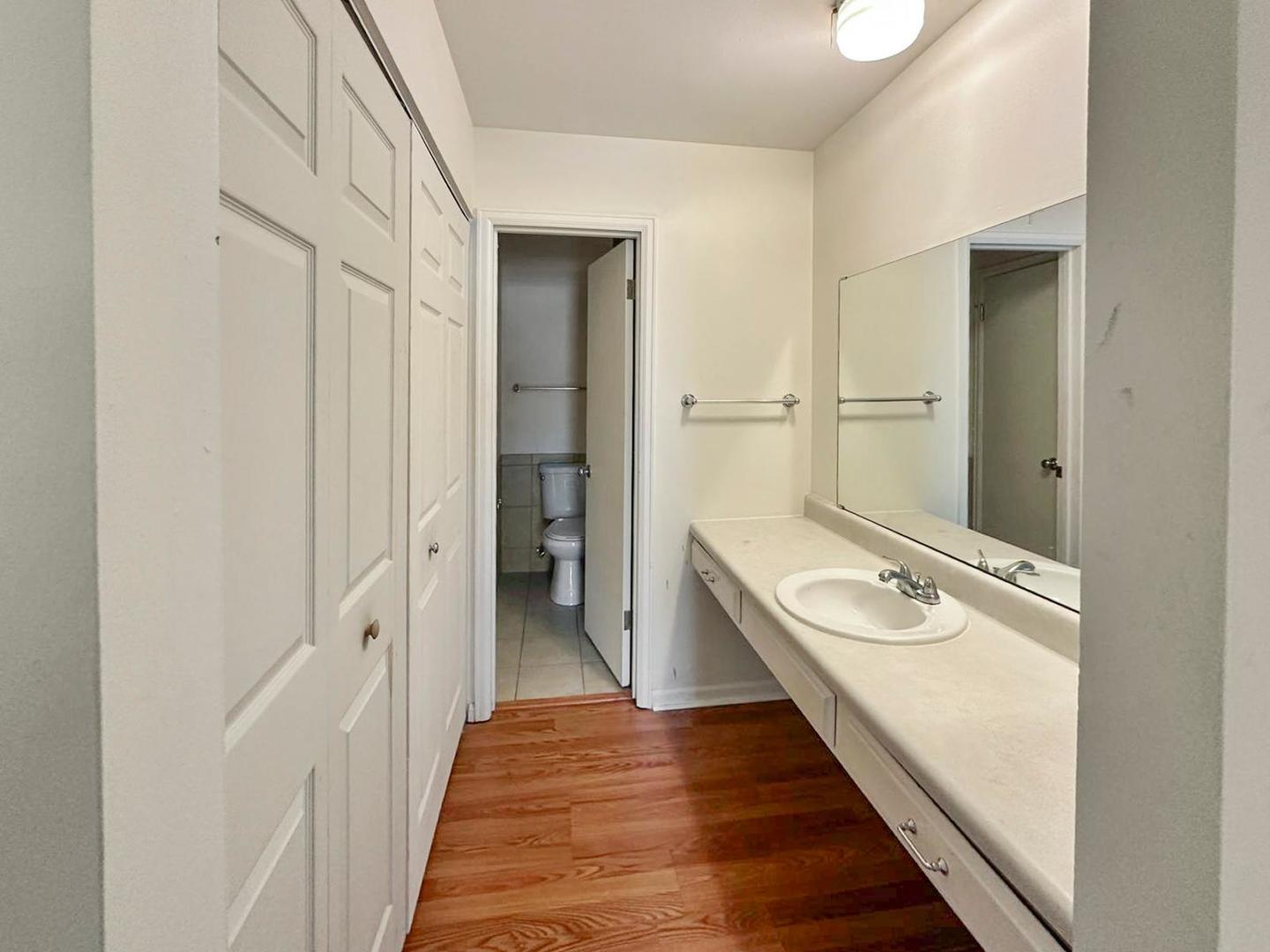 5000 CARRIAGEWAY Drive Unit: 310