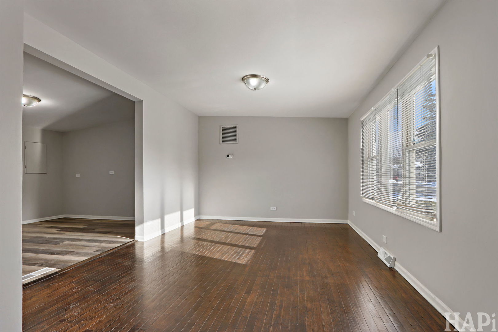 1310 N Poplar Avenue