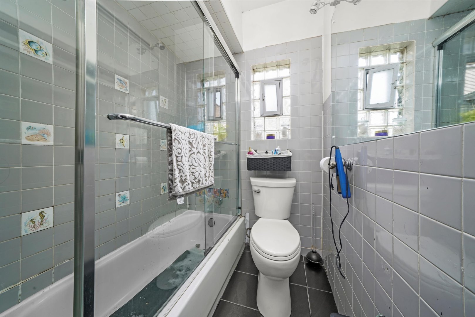 5512 W WRIGHTWOOD Avenue