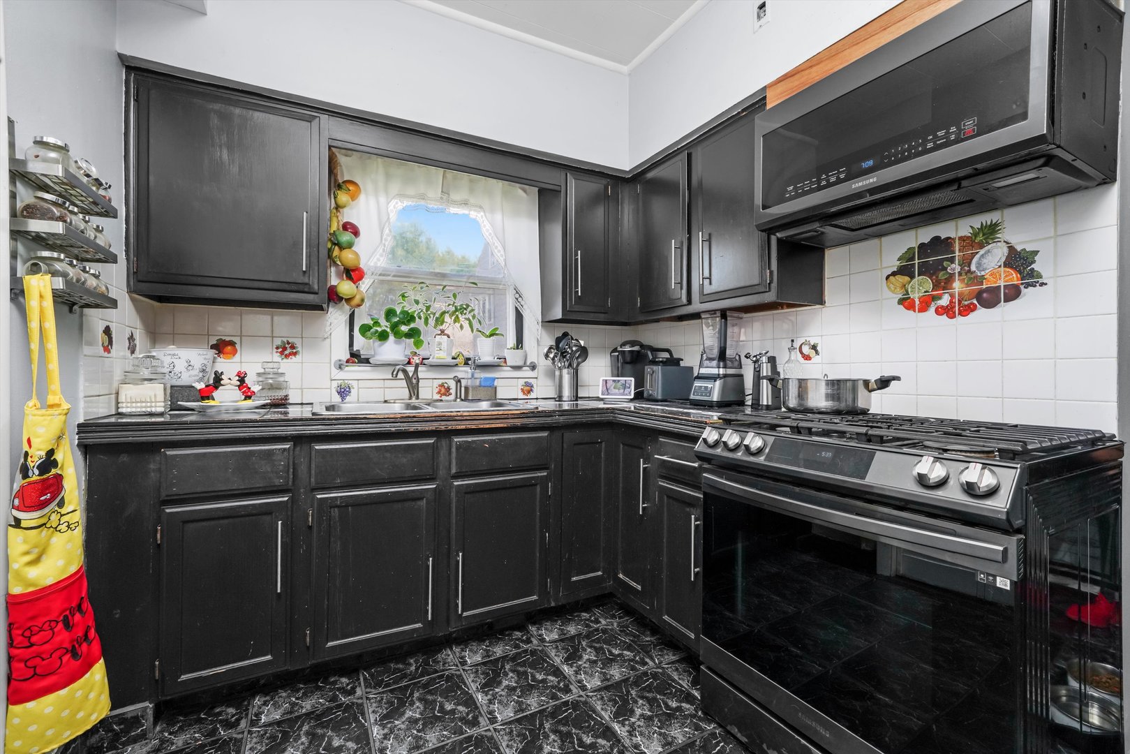 5512 W WRIGHTWOOD Avenue