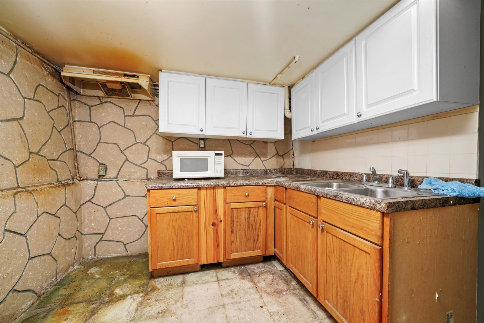 5512 W WRIGHTWOOD Avenue