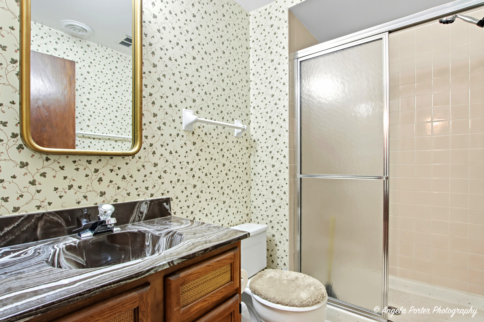 578 Pine Grove Avenue