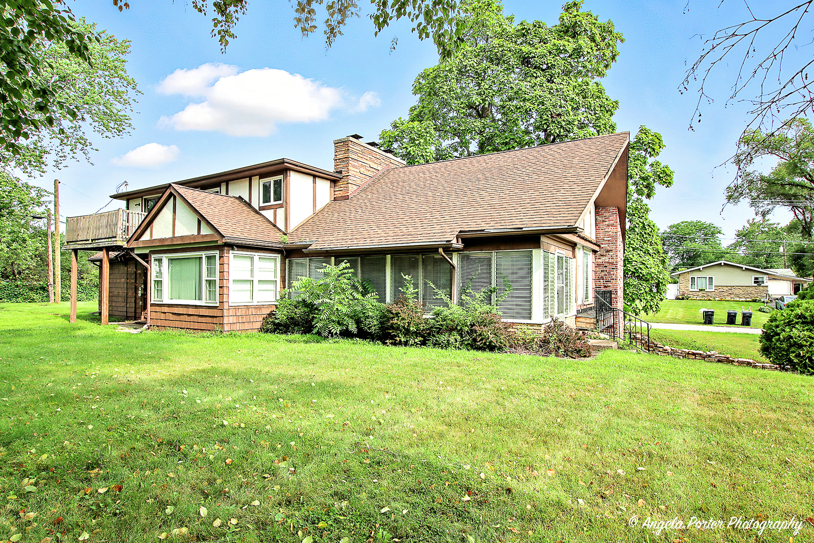 2100 Edina Boulevard