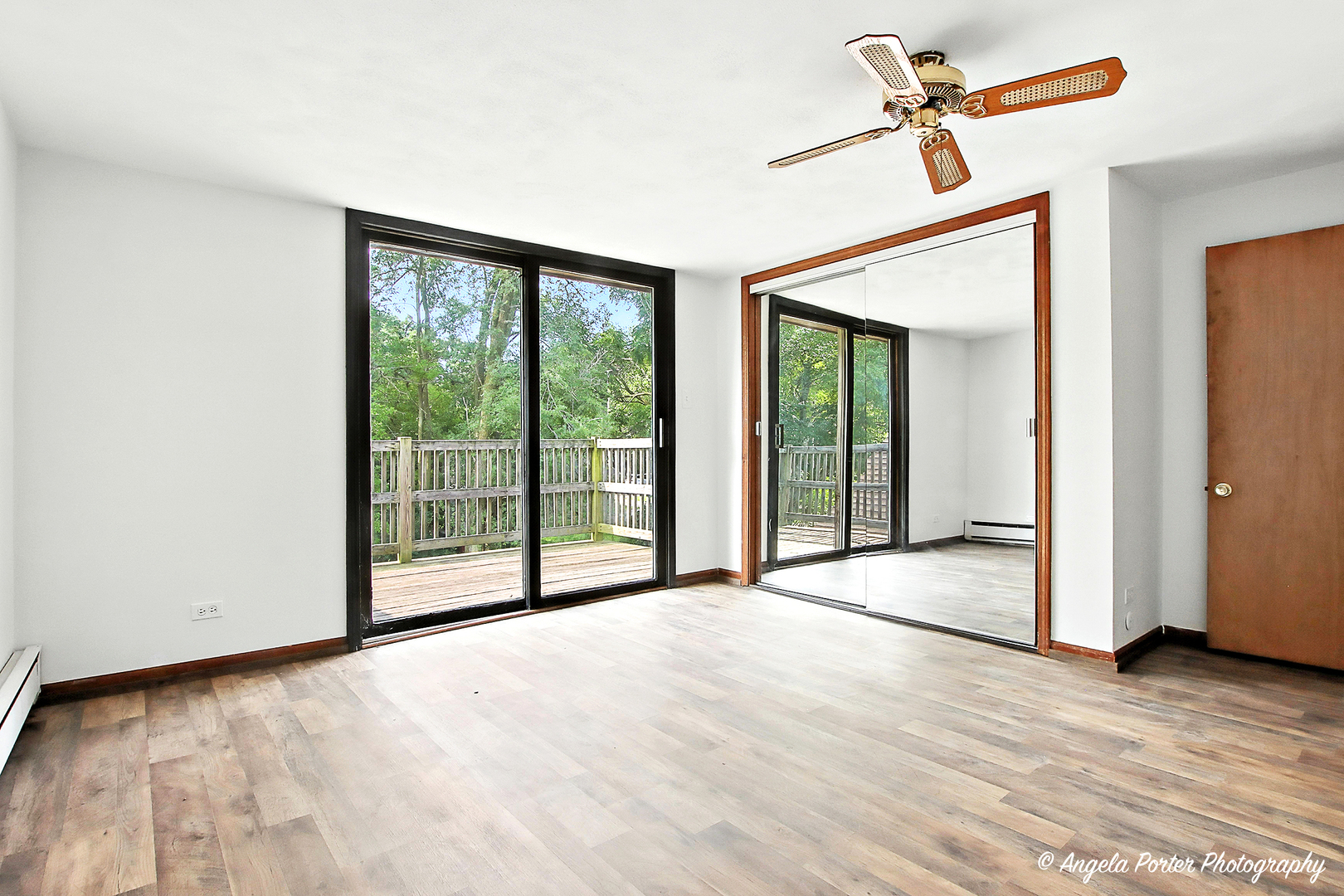 2100 Edina Boulevard