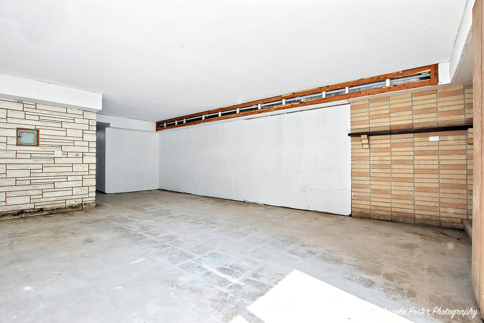 2100 Edina Boulevard