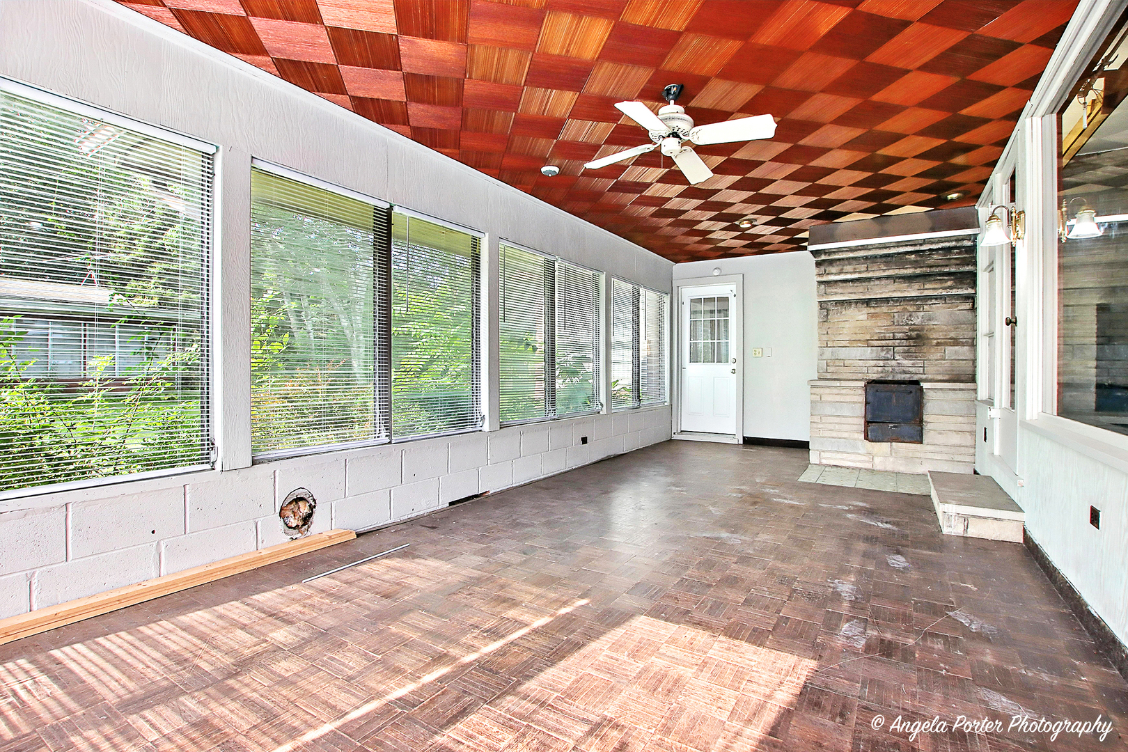 2100 Edina Boulevard